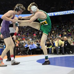 Walker Moore and Trevor Fauver wrestle in Class B 106 pound state championship match.